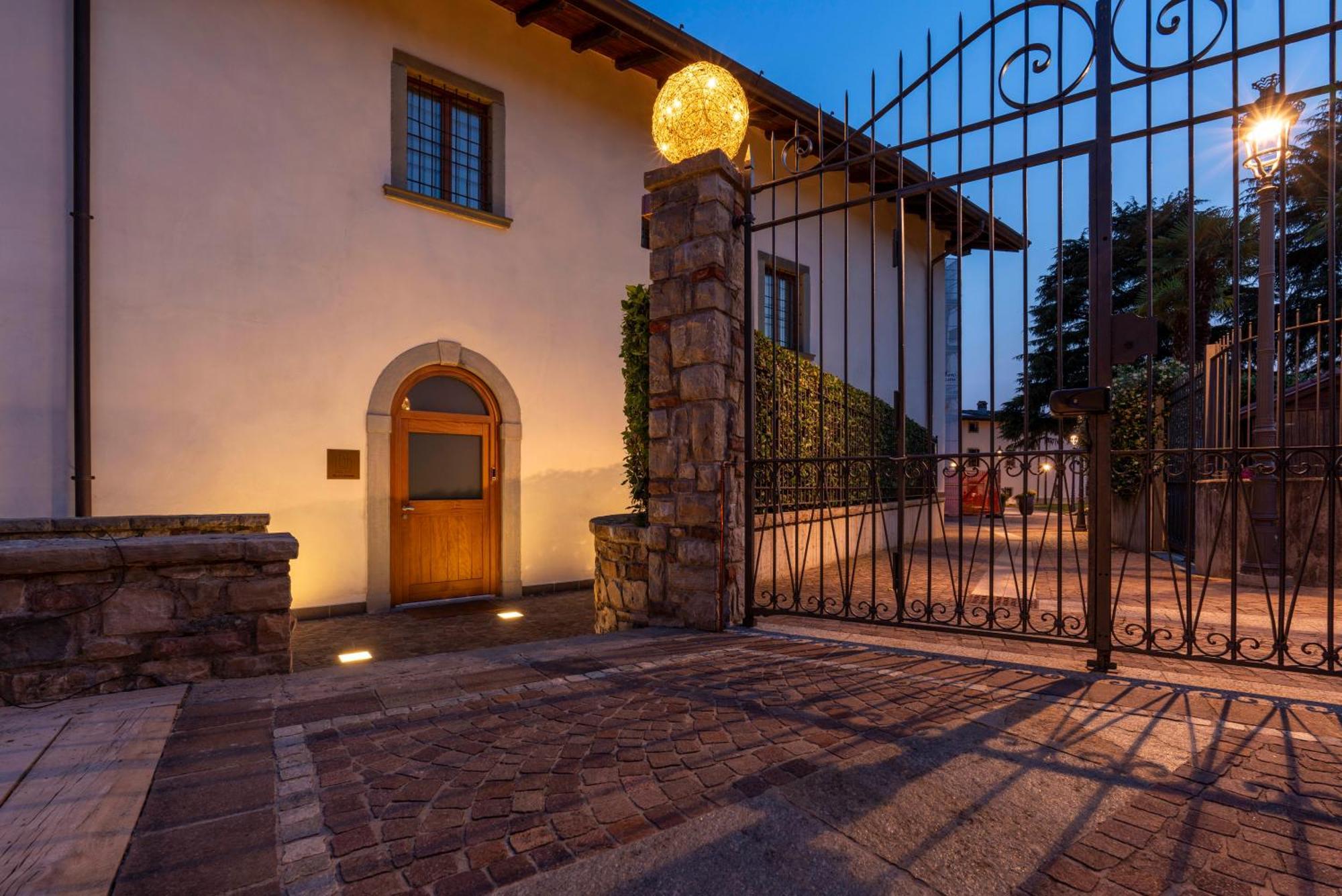 Relais Villa Carrara Villa di Serio Buitenkant foto